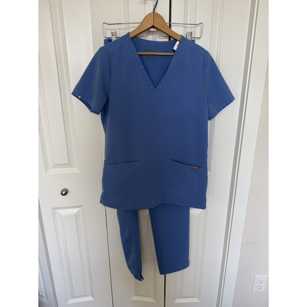 Figs Scrub Set Catrina Top S/ Yola 11-pocket Cargo Pants Small Tall blue